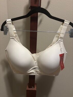 Everyday Comfort T-Shirt Bra in Cream